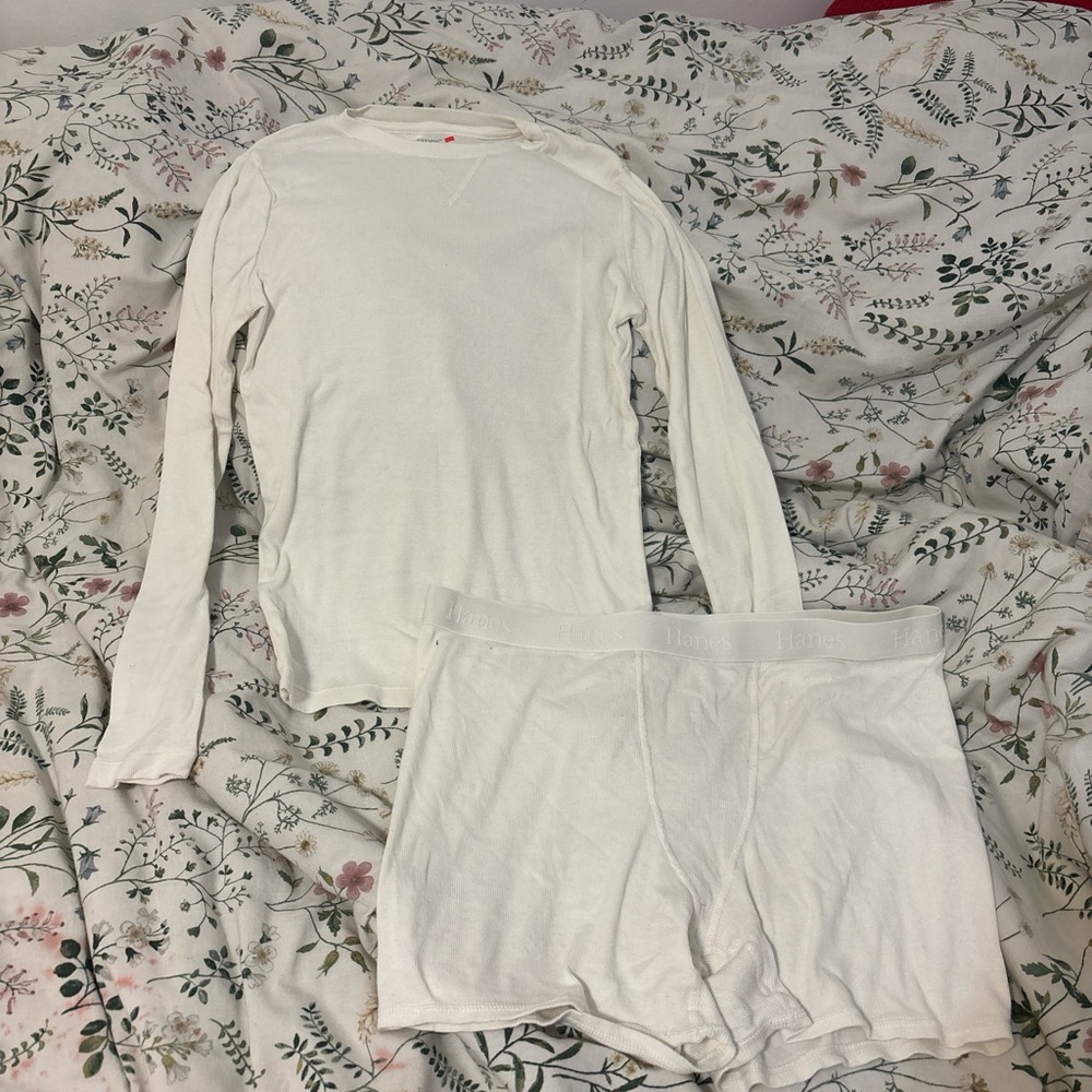 Hanes White Pajama Set Intimates Sleepwear